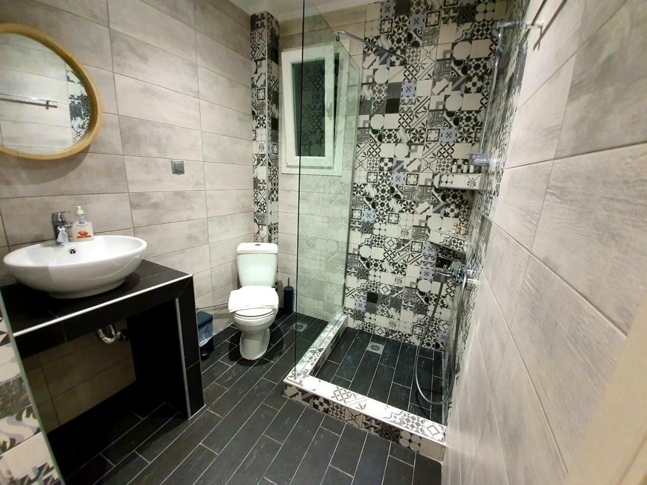 Cosmopolitan, Nilie Hospitality Mgmt Apartment เทสซาโลนิกิ ภายนอก รูปภาพ