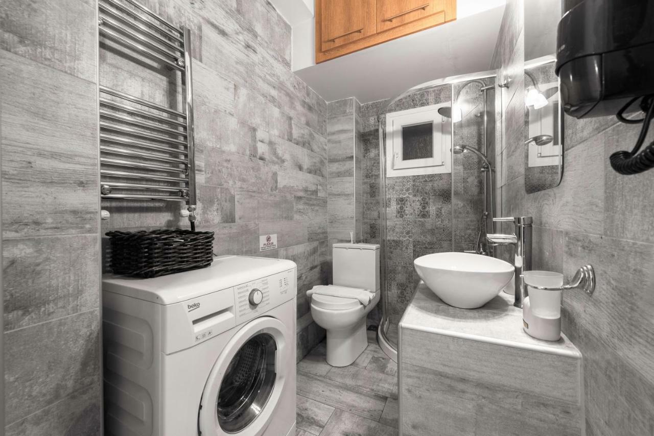 Cosmopolitan, Nilie Hospitality Mgmt Apartment เทสซาโลนิกิ ภายนอก รูปภาพ
